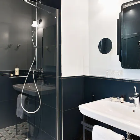 Hotel Botaniste 4*