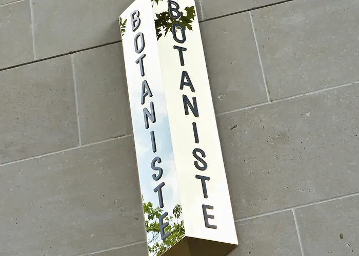 Hotel Botaniste 4*